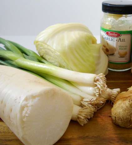veges for  making gyoza, chicken and vege 